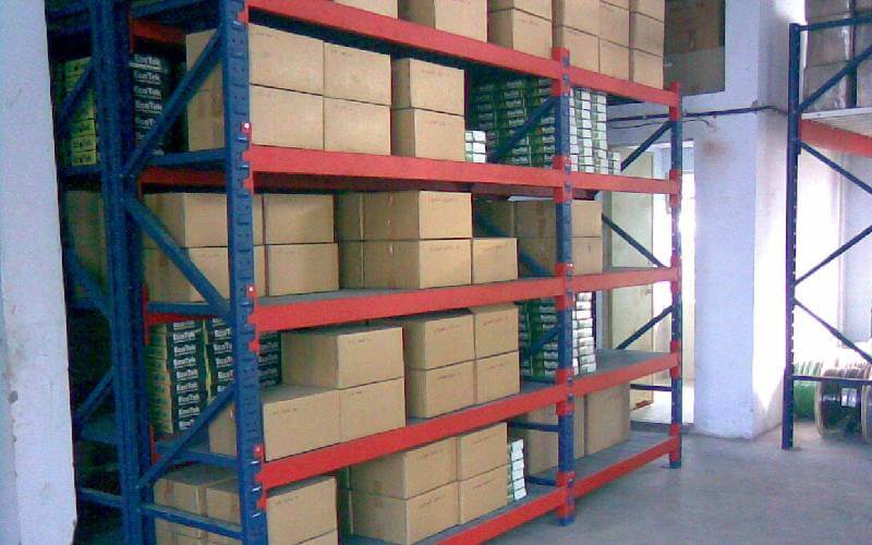 Heavy Duty Storage Rack In Valsad